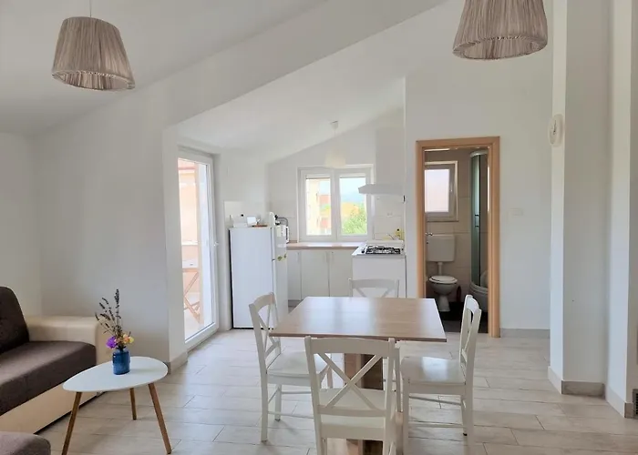 Lägenhet Regina Pašman